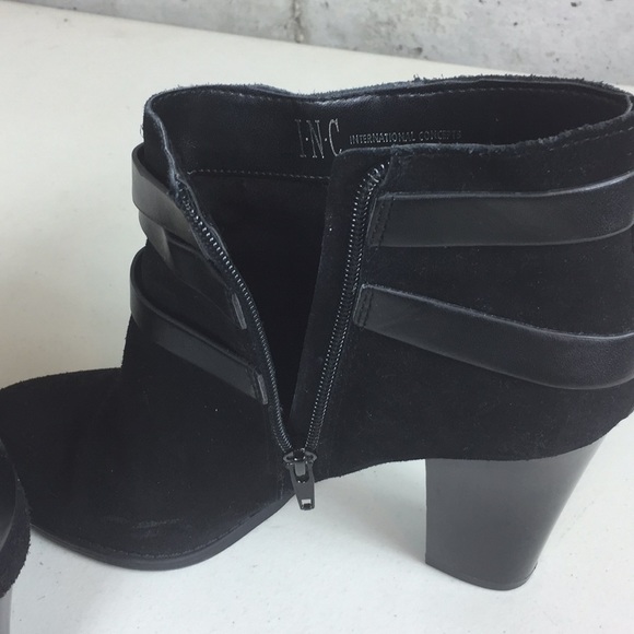 Black boots - Picture 4 of 5